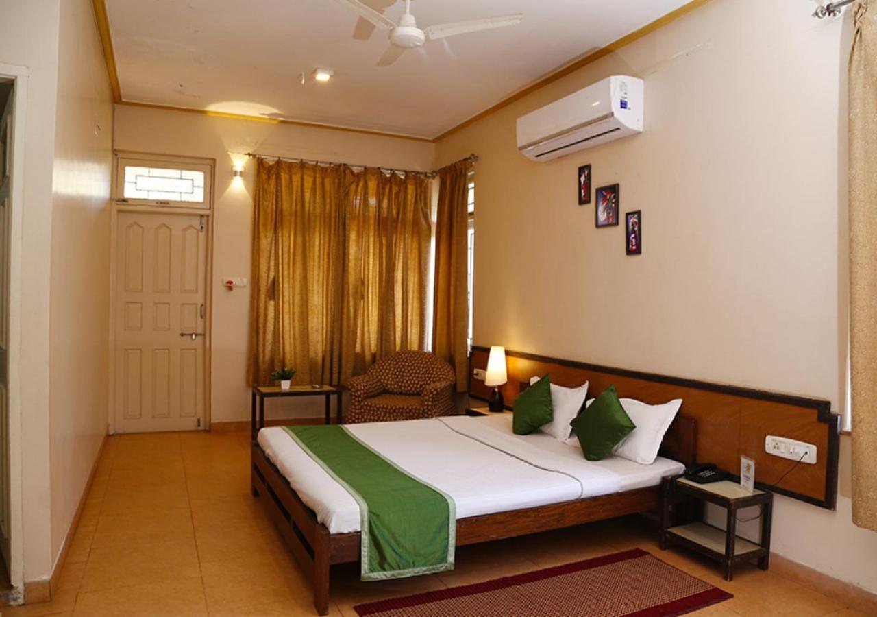 Hotel Durvankur Ganpatipule Dış mekan fotoğraf