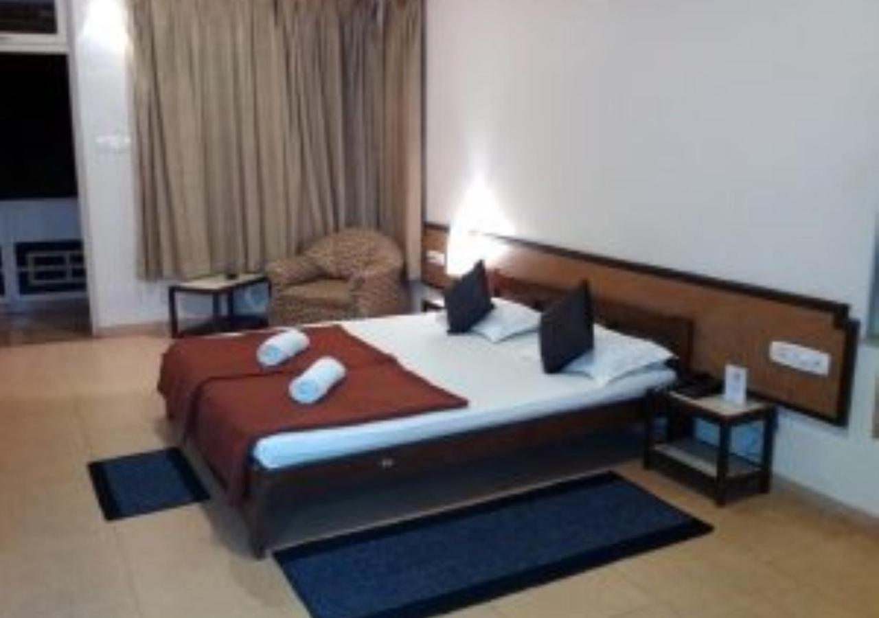 Hotel Durvankur Ganpatipule Dış mekan fotoğraf