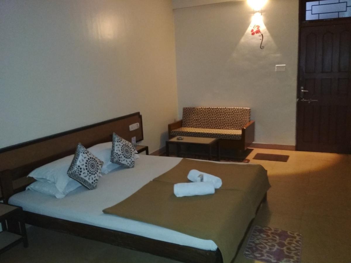Hotel Durvankur Ganpatipule Dış mekan fotoğraf